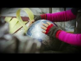 Hand-made globe. High quality. Made in Taiwan. 台灣製手工地球儀，員工跟隨30年 1983年至今一貫的品質維持，我們唯一的堅持! Buy it Now https://www.amazon.com/dp/B08ZMCBF5S?ref=myi_title_dp https://www.amazon.com/dp/B08ZCJ4N5V?ref=myi_title_dp https://www.amazon.com/dp/B08ZRZX22Q?ref=myi_title_dp https://www.amazon.com/dp/B08ZD3LKPS?ref=myi_title_dp Sourcing more Taiwan Products: https://www.taiwantrade.com