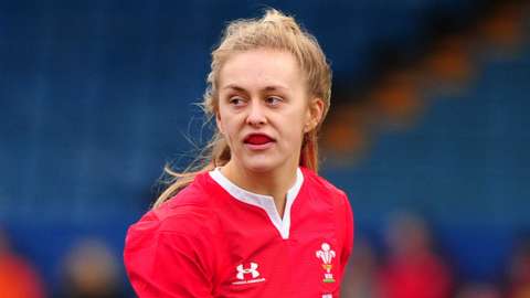 Hannah Jones