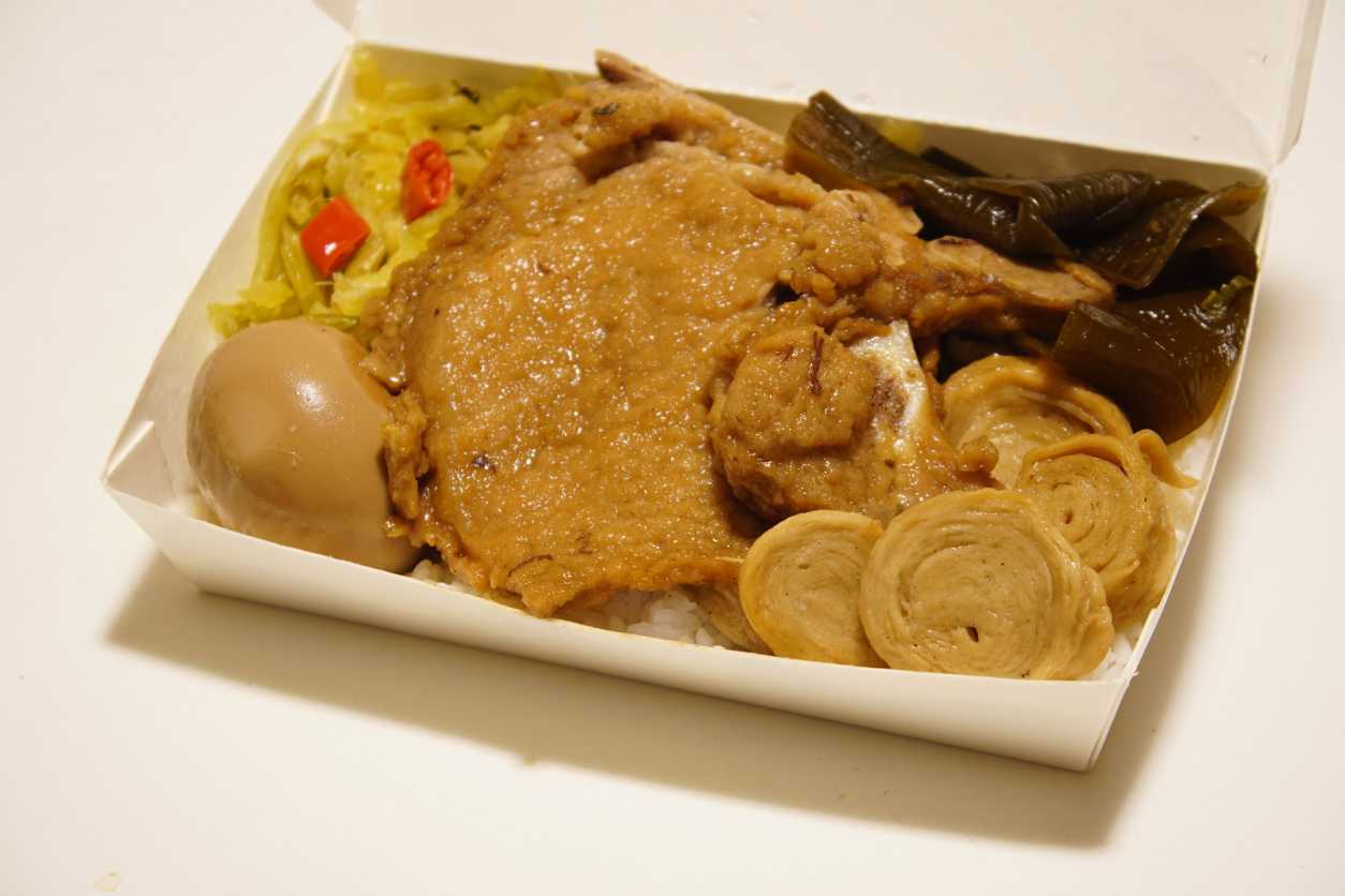 臺鐵排骨便當(經濟)