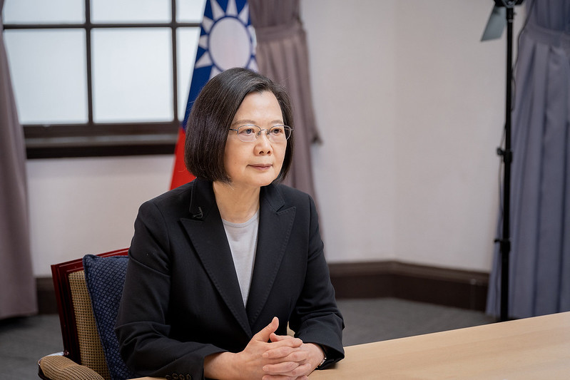 今（10）日是「國際人權日」，蔡英文總統應「臺灣民主基金會」邀請，為「第16屆亞洲民主人權獎頒獎典禮」錄製致詞影片，肯定本屆得獎主&shy;&mdash;阿富汗人權律師胡梅菈．拉蘇麗（Humaira Rasuli）對促進該國婦女人權、推動司法改革的卓越貢獻