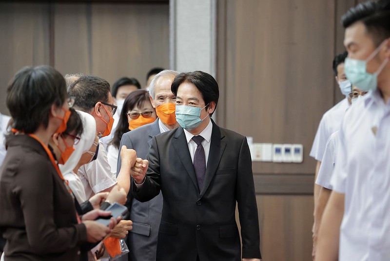 副總統出席「黃金世代-2022幸福力調查發佈記者會」