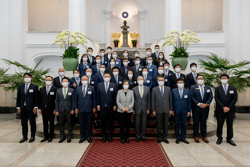 總統與國際青年商會中華民國總會第70屆菁英幹部合影