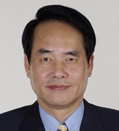 彭添富