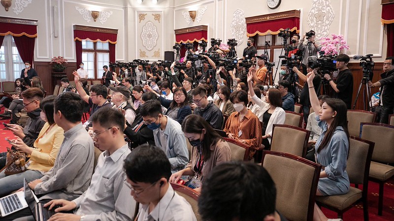 總統「執政七年，重新定義台灣，讓世界重新看見台灣」記者會回應媒體提問