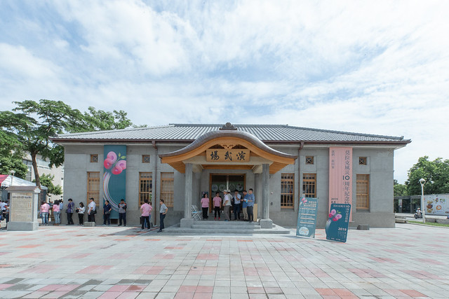 蔡英文總統今（8）日上午前往屏東出席「莫拉克風災十周年紀念特展發表會」