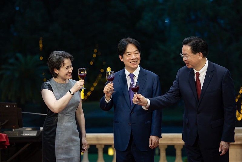 出席就職典禮慶賀團外交部歡迎酒會　副總統：走向世界、持續壯大臺灣及深化臺灣民主
