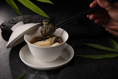 竹筍菜脯雞湯