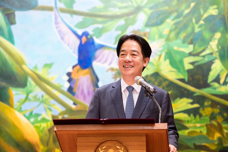 總統接見「社團法人中華民國牙醫師公會全國聯合會暨WHO宣達團」，並致詞