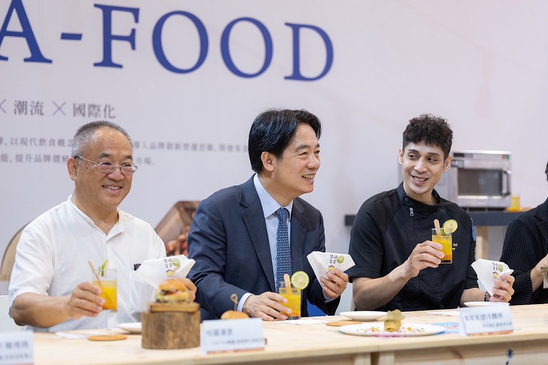 總統出席台灣美食展開幕典禮　盼發展各縣市跨域美食景點　打開臺灣國際能見度　讓觀光產業更上層樓