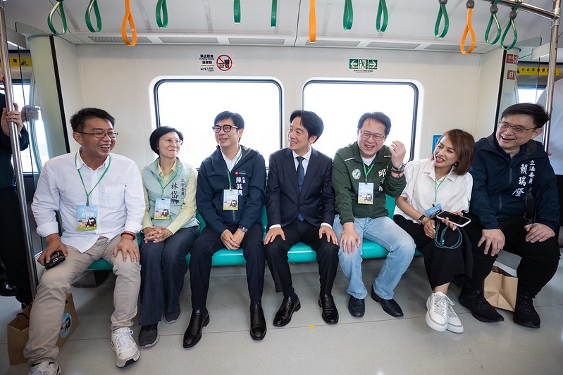高捷RK1岡山車站試營運　總統盼高雄繁榮發展　作為南臺灣火車頭　帶領臺灣繼續進步