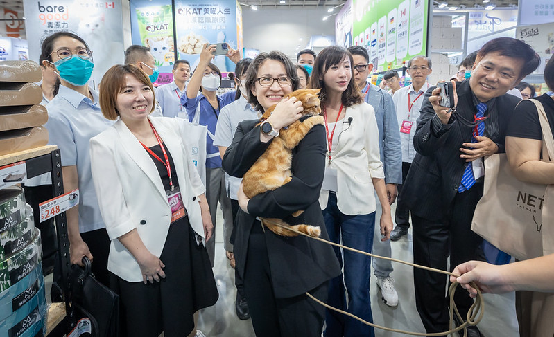台北寵物用品展開幕　副總統：持續落實動物福利、照顧消費安全　發展正向寵物經濟