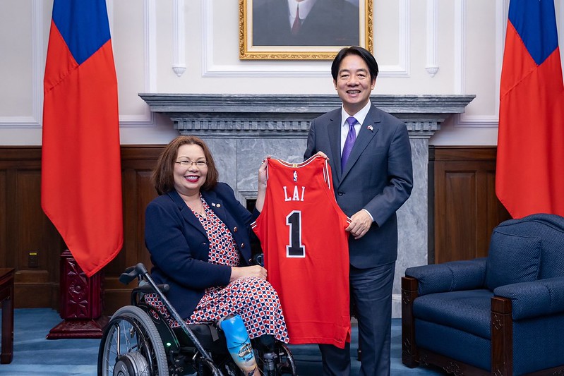 美聯邦參議員訪臺　總統盼臺美緊密交流合作　共同為區域繁榮發展做出更多貢獻