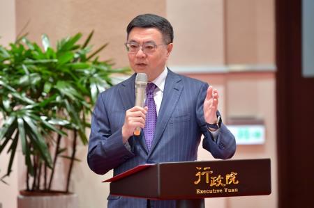 2024年9月4日行政院長卓榮泰接見「美國台灣商業協會」訪團一行 _4_ 　共7張