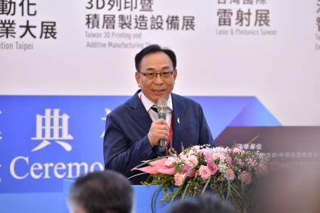 2024年8月21日行政院長卓榮泰出席「台灣機器人與智慧自動化展」、「台北國際自動化工業大展」暨同期展會聯合開幕典禮。　共10張