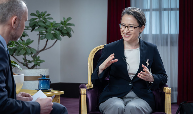 蕭美琴副總統日前接受「挪威國家廣播公司」（Norsk Rikskringkasting AS,NRK）專訪，針對兩岸關係、地緣政治、臺美關係、擔任駐美代表期間的外交推動心得，以及臺灣對挪威與其他歐洲國家之政策期望等議題進行回應