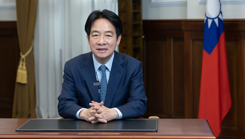 針對臺灣匯率市場變動及新臺幣升值情形，賴清德總統今（5）日發表錄影談話，向國人說明這一波新臺幣升值主要是外匯市場預期心理、以及近期外資匯入買超臺股所造成