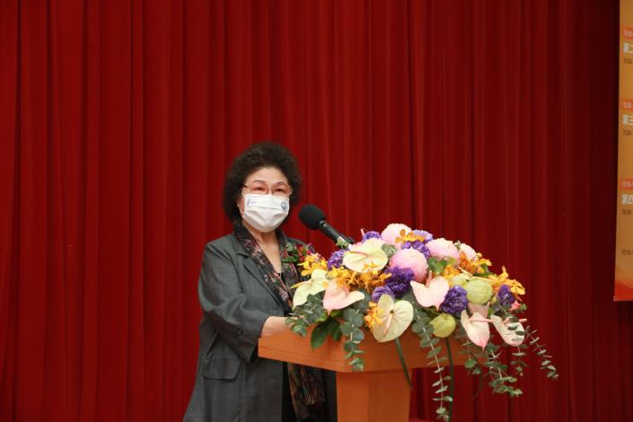 圖7  陳菊院長於監察院建院90周年學術研討會發表開幕致詞
