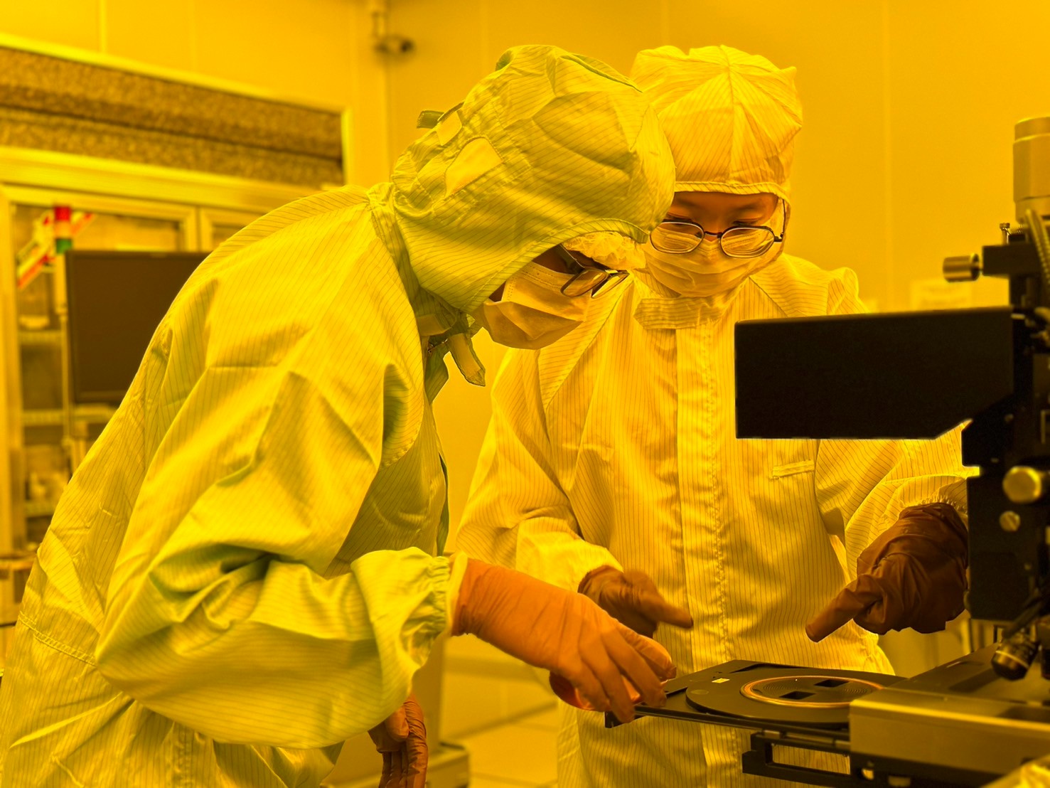 semiconductor 5