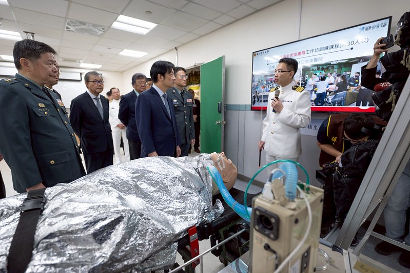 總統主持「國防醫學大學揭牌典禮」