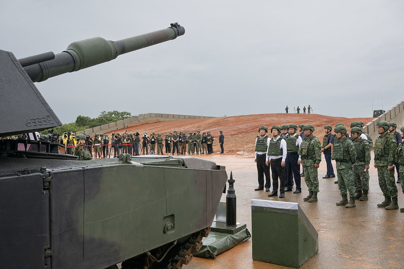 賴清德總統今（10）日上午前往新竹視導「M1A2T新式戰車換裝訓練」