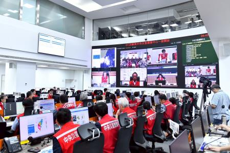2025年8月3日行政院長卓榮泰視導0728豪雨中央災害應變中心