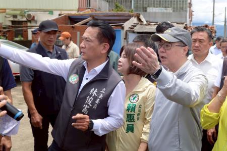 2025年7月29日行政院長卓榮泰關心臺南市後壁區民宅淹水情形
