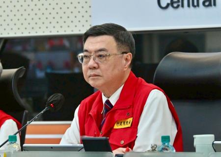 2025年8月12日行政院長卓榮泰視導楊柳颱風中央災害應變中心第三次工作會報
