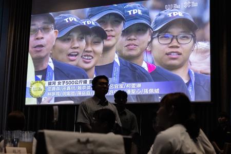 2025年8月21日行政院長卓榮泰出席2025年成都世界運動會代表團返國餐會　共10張