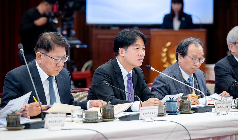 賴清德總統今（27）日下午主持「健康台灣推動委員會第3次委員會議」