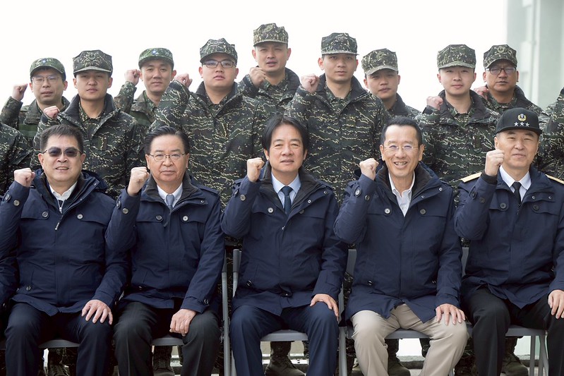賴清德總統今（6）日上午前往臺中勗勉海軍小雪山雷達站