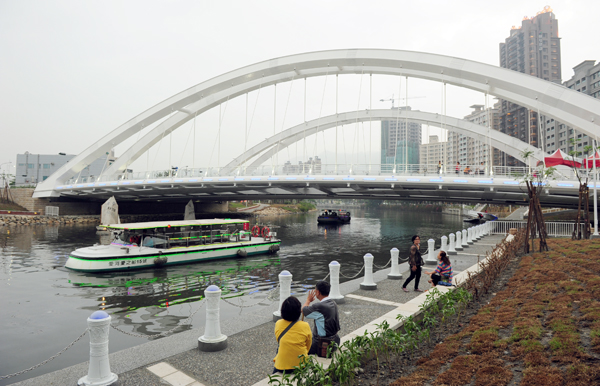 Quality Bikeway Bridge – Expansion of Convenient Living Circle Quality Bikeway Bridge – Expansion of Convenient Living Circle