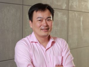 黃尹男 黃尹男
